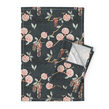 Load image into Gallery viewer, Floralista(Tea Towel)
