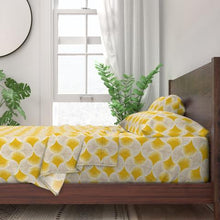 Load image into Gallery viewer, Tropical geometry yellow (Sheet Set)
