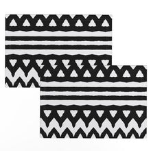 Load image into Gallery viewer, Black zebra Stripes chevron (Placemats)
